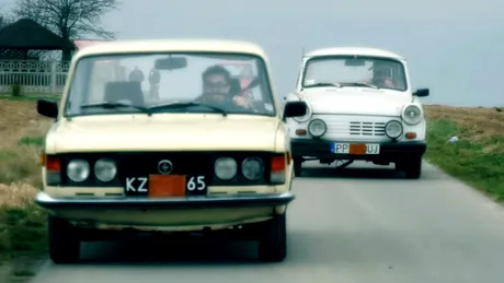 Fast & Furious 7 în varianta poloneză are ca „eroi” un Trabant şi două Fiaturi. Vrem varianta de lungmetraj!