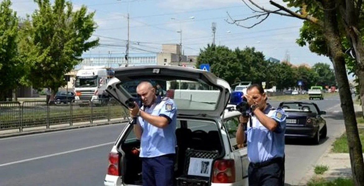 Recorduri de viteză pe şoselele din România. În top se află şi o şoferiţă de 19 ani