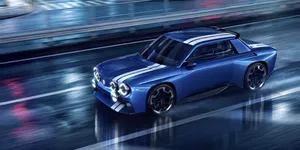 Renault 8 Gordini revine după 62 de ani. Legenda are acum 270 CP și motor electric
