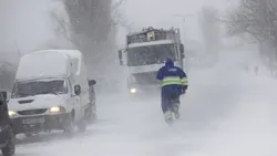 Șoferi, pregătiți-vă mașinile! Un vortex polar puternic va afecta România în perioada următoare
