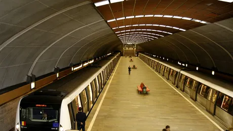 Programul STB și Metrorex de Revelion. Până la ce oră circulă transportul în comun?