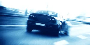 Serie de coliziuni mortale: Noua tendință periculoasă de pe rețelele sociale care transformă condusul imprudent într-un joc