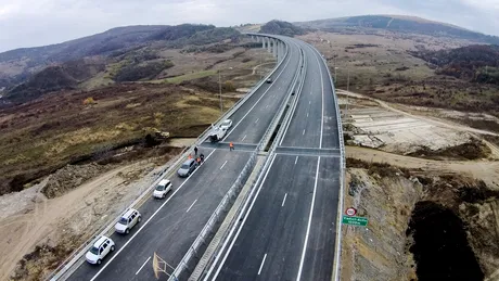 La nici un an de la inaugurare, o bucată dintr-o autostradă din România va fi demolată