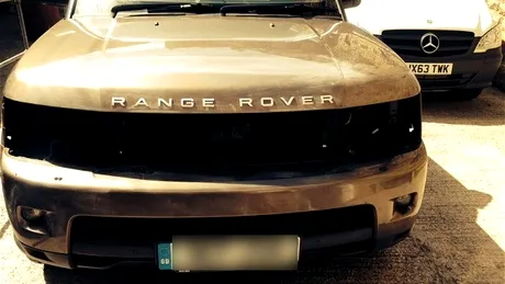 Hoţii din UK fură farurile LED de pe Range Rover-uri pentru a le vinde... crescătorilor de canabis