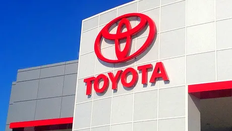 Toyota recheamă peste un milion de maşini hibride din Europa, SUA, Australia şi Japonia