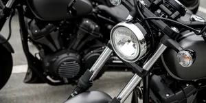 Mai multe motociclete au fost distruse în trei nopți consecutive în Sectorul 6. Autorul, prins în flagrant