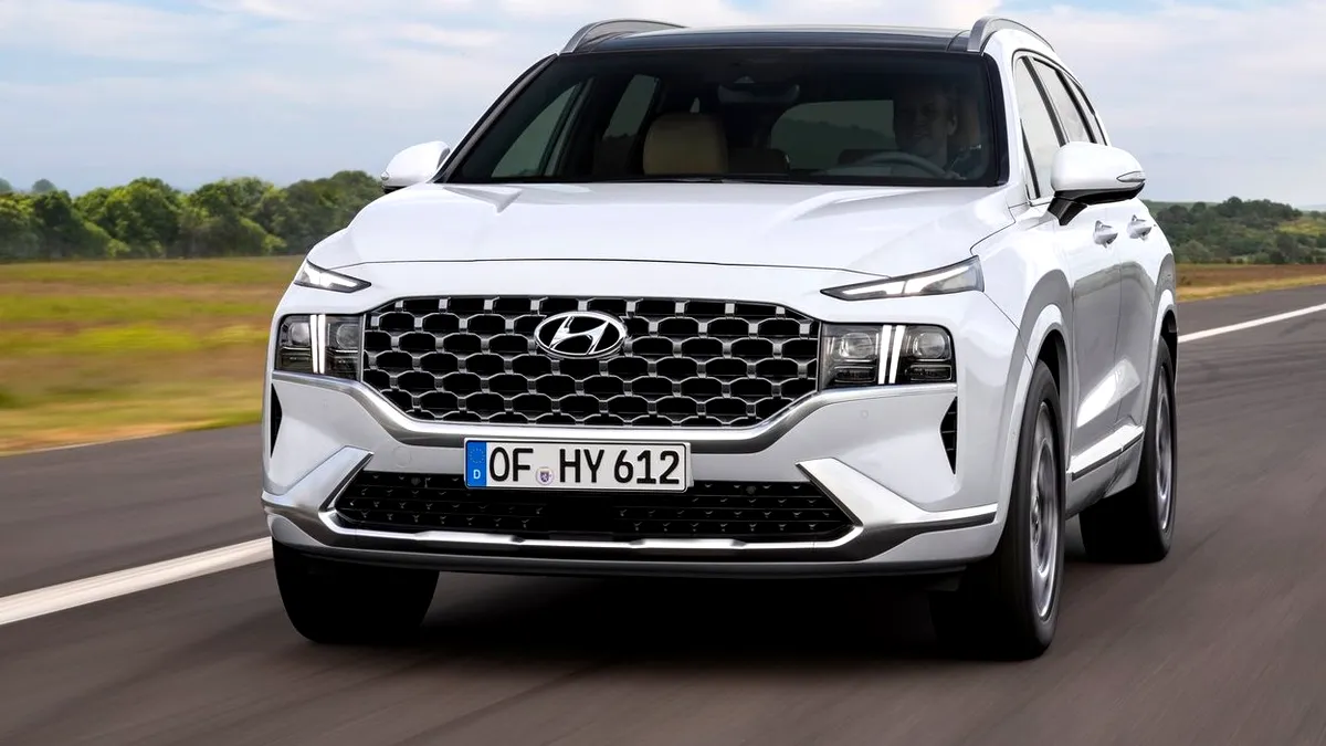 Cât costă Hyundai Santa Fe în România. Un SUV premium cu dotări de top