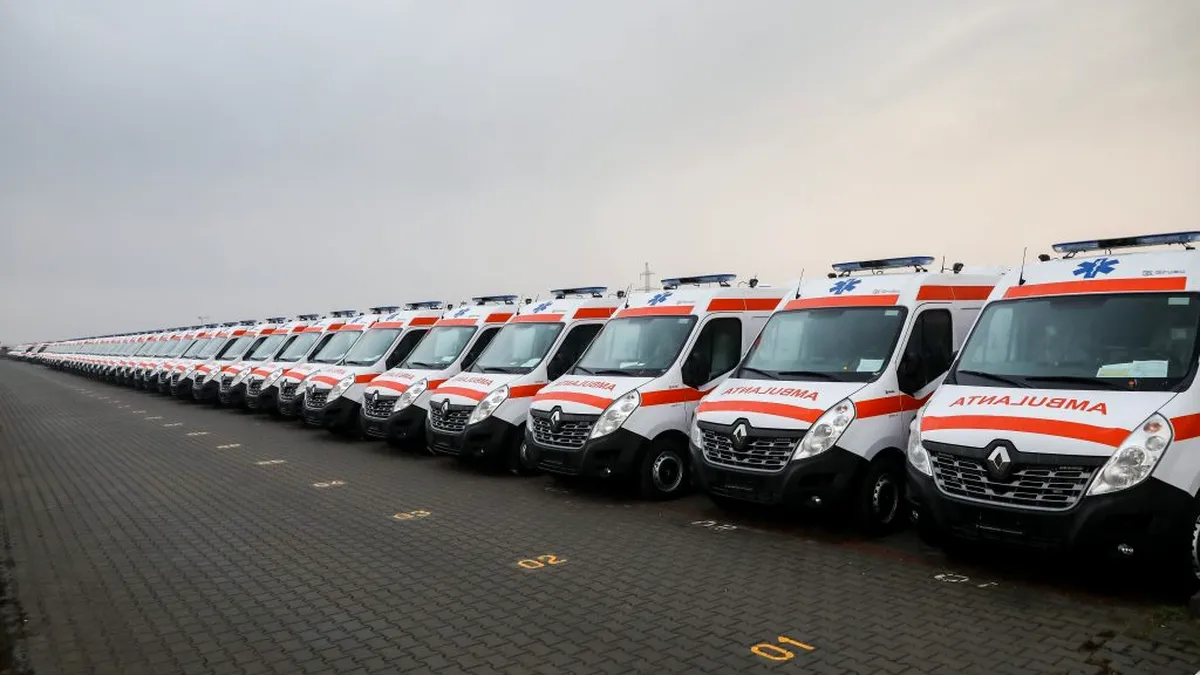 Renault a livrat 300 de maşini către Inspectoratului General pentru Situaţii de Urgenţă - GALERIE FOTO