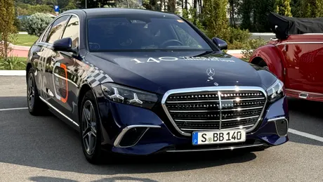 Caravana internațională aniversară a Mercedes a ajuns în România. Marca germană aniversează 140 de ani de la primul brevet depus de Carl Benz