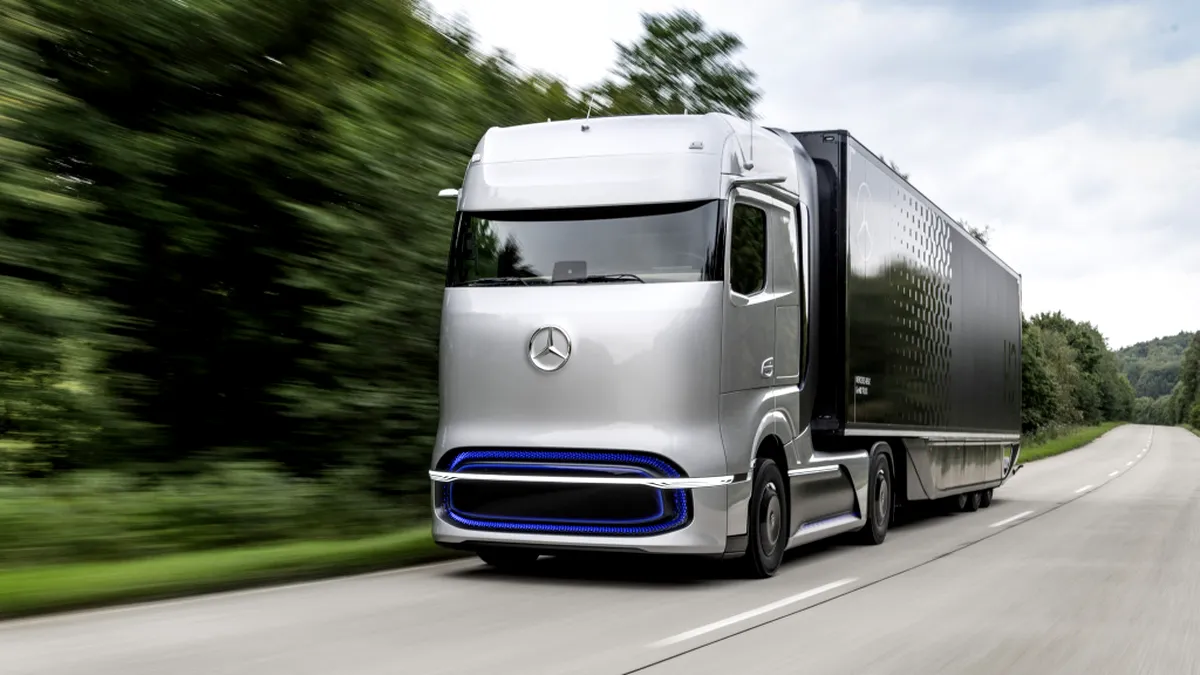 Cele mai inovatoare camioane electrice. Mercedes-Benz eActros și GenH2 Truck câștigă Truck Innovation Award 2021