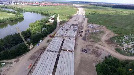 Stadiul lucrărilor pe şantierul Autostrăzii A3 Petricani-Popasului - VIDEO