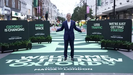 Mașinile și autobuzele, interzise definitiv pe una dintre cele mai cunoscute străzi din Londra