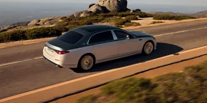 <span class='prepend'>Foto</span> | Mercedes a prezentat Maybach Clasa S. Disponibil cu trei tipuri de motoare, 150 de culori pentru caroserie și peste 400 de variante de interior