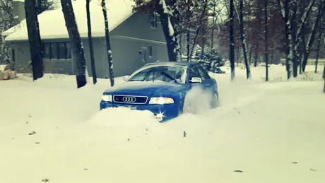 Cum se descurcă un Audi S4 în zăpadă. VIDEO