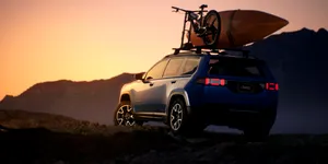 Jeep anunță că noua generație a SUV-ului Cherokee va fi lansată la finalul lui 2025 – VIDEO