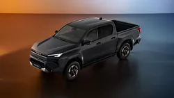 Toyota pregătește camioneta Hilux pentru propulsia pe hidrogen. Autonomia va fi de 400 de kilometri
