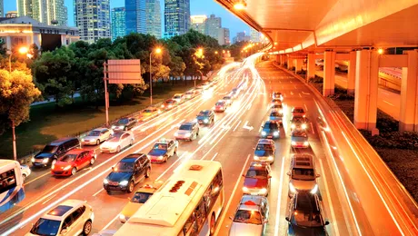 Prima autostradă din România care va avea dușuri pentru șoferi și stații de încărcare pentru vehicule electrice