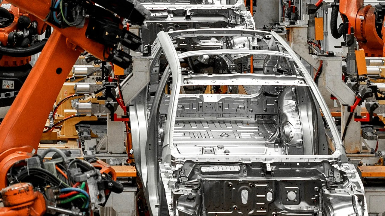 scădere-semnificativă-a-producției-auto-din-românia-în-ianuarie-2025 