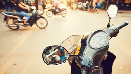 Șoferii care vor să conducă motociclete cu cilindree maximă de 125 cm3 au nevoie de școală?