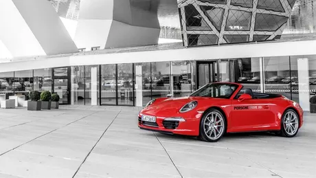 Încă un motiv pentru a vizita muzeul Porsche: maşini de închiriat, de la 69 €