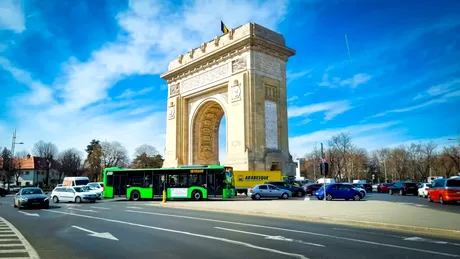 Câți metri poți conduce pe banda de autobuz? În București au apărut noi culoare unice