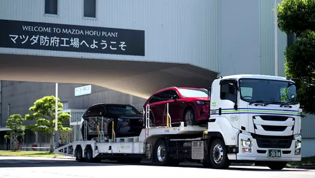 Mazda va folosi motorina regenerabilă drept combustibil pentru camioanele care livrează mașinile finite 