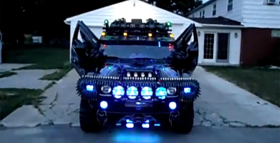 Tuning pentru sfârşitul lumii: Hummer H2 „Black Knight”