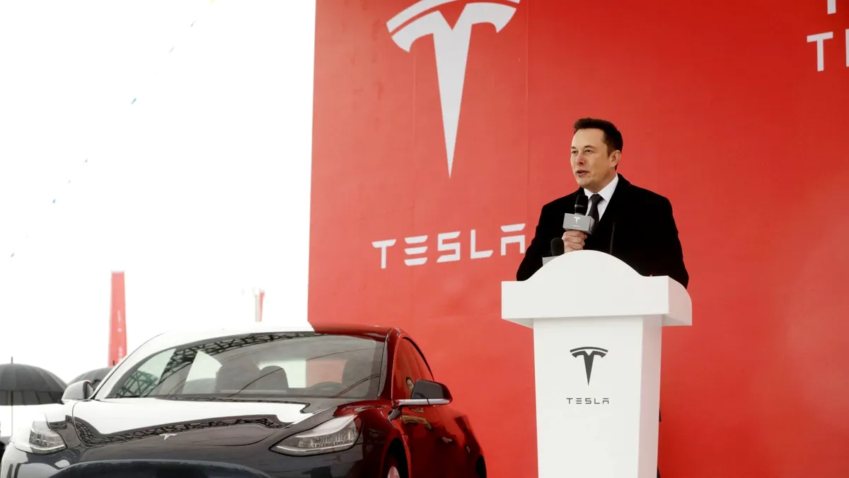 Tesla a devenit cea mai valoaroasă companie auto din SUA, din toate timpurile