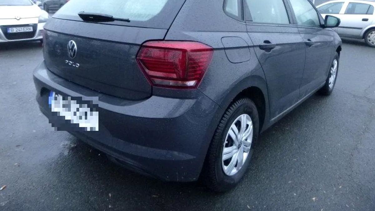 BCR vinde un VW Polo 2021 recuperat de la un client. Prețul și rulajul sunt convenabile dar are câteva probleme