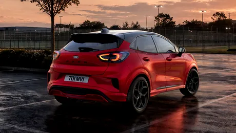 <span class='prepend'>Foto |</span> Ford lansează două noi ediții pentru Puma. Cu ce vin suplimentar Gen-E Black Edition și ST Edition?