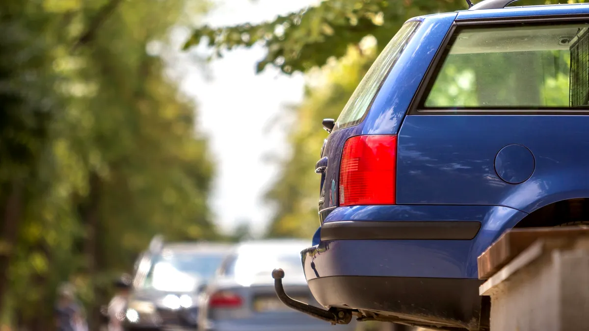 Timbrul de mediu ar putea reveni pe agenda autorităților. România s-a umplut de mașini vechi