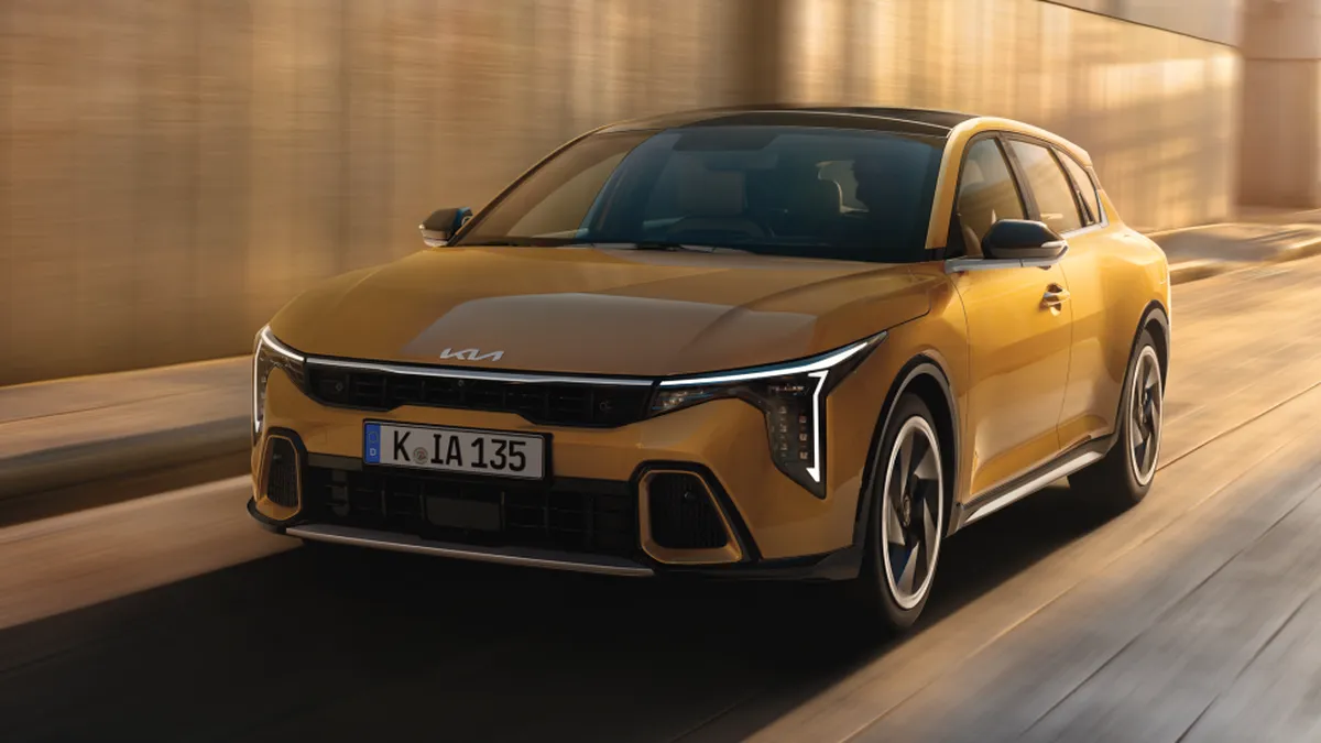 Kia K4 este disponibilă în România. Cât costă noua alternativă la Honda Civic