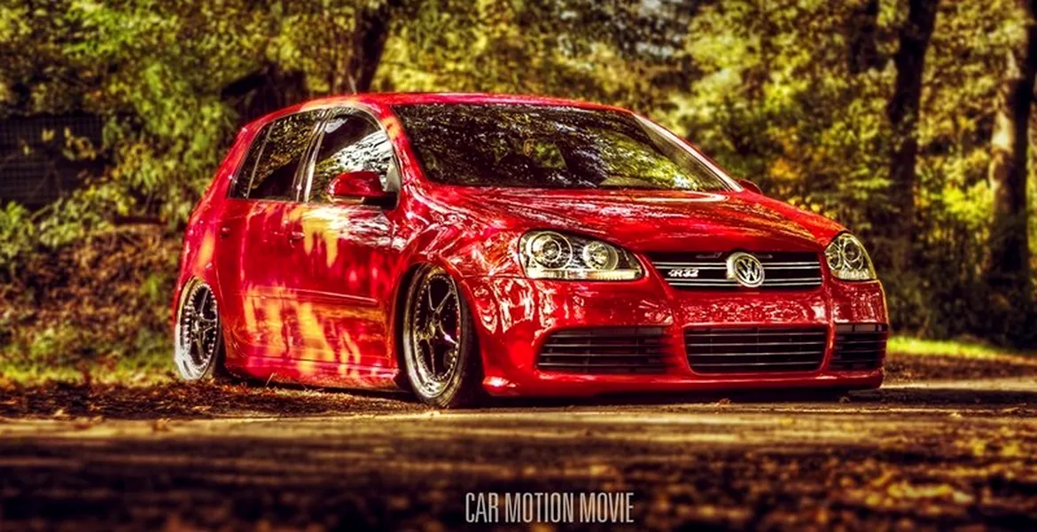 Tuning: Un Golf V R32 roşu ca focul. VIDEO