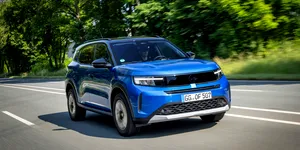 Opel lansează o variantă cu 7 locuri pentru SUV-ul Frontera