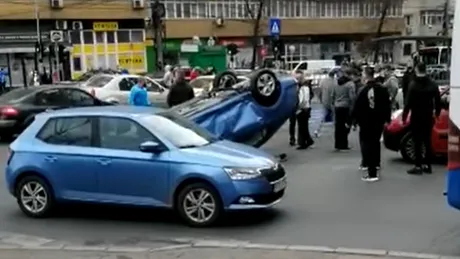 Nu există niciun weekend fără mașini răsturnate în București