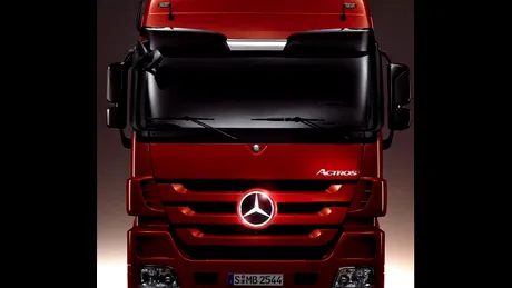 Caravana Mercedes Benz Actros