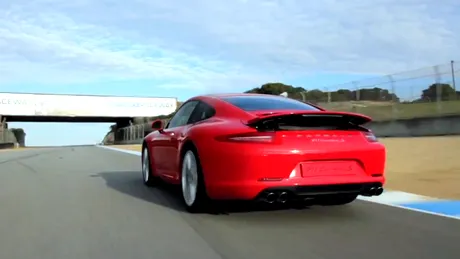VIDEO: Noul Porsche 911 vs. Porsche Cayman R, pe Laguna Seca
