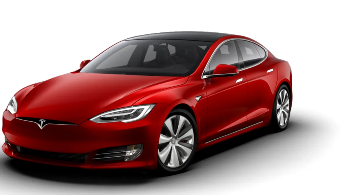 Tesla Model S Plaid este cea mai rapidă mașină din lume?