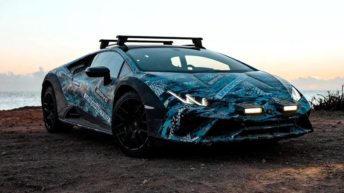 Noul Lamborghini Huracan Sterrato va fi prezentat oficial la începutul lunii decembrie