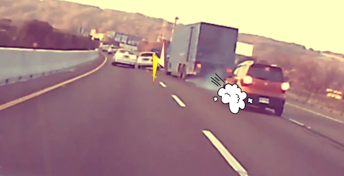 VIDEO: Când camioanele se răstoarnă pe autostradă…