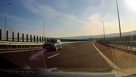 <span class='prepend'>Video |</span> Un bătrân de 75 de ani a condus pe contrasens pe Autostrada A7 pentru 22 de kilometri