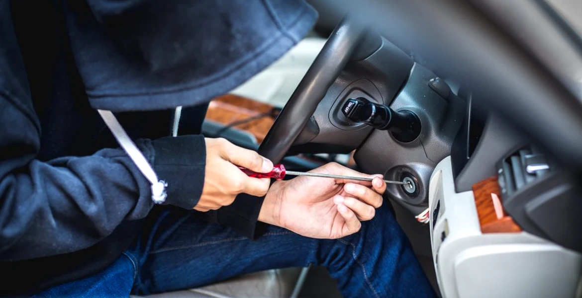 Dispozitivul inteligent care ușurează viața hoților de mașini