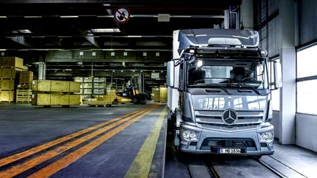 Mercedes-Benz Antos, destinat transportului de mărfuri grele pe distanţe scurte