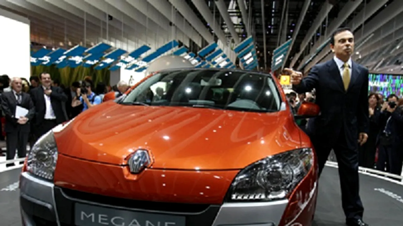 1-renault-megane-32-coupe 