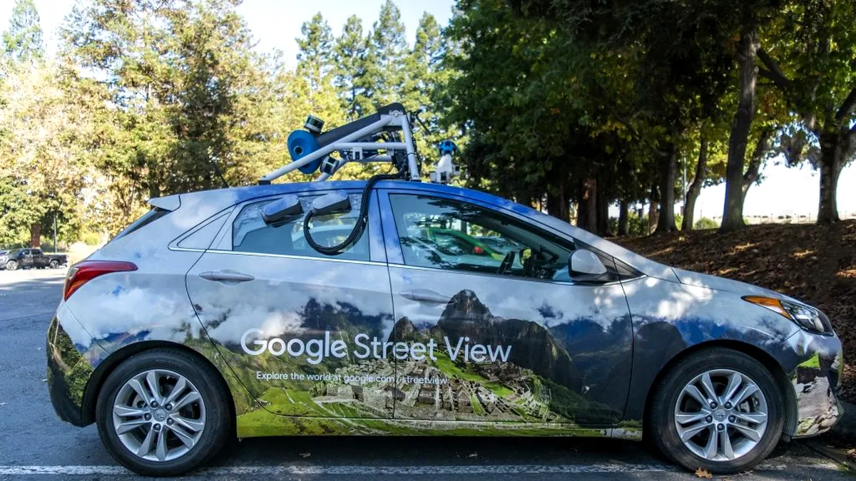 Mașinile Google Street View au început actualizarea imaginilor din orașele României