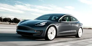 Tesla ar putea rechema în service 1,2 milioane de modele. Suspensia față se poate rupe fără avertisment