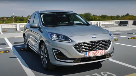 Ford Kuga Vignale: Dotări premium, consumuri mici - VIDEO