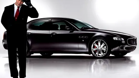 Comanzi un Maserati Quattroporte plus şofer
