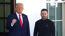 Limbajul corporal al lui Trump la întâlnirea cu Zelenski:  Ce semnificație are pumnul ridicat în aer
