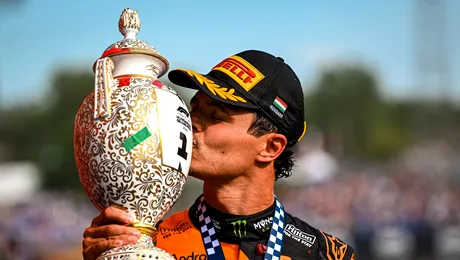 <span class='prepend'>Formula 1 |</span> Lando Norris aduce prima victorie pentru McLaren în acest sezon. Verstappen și Antonelli completează podiumul